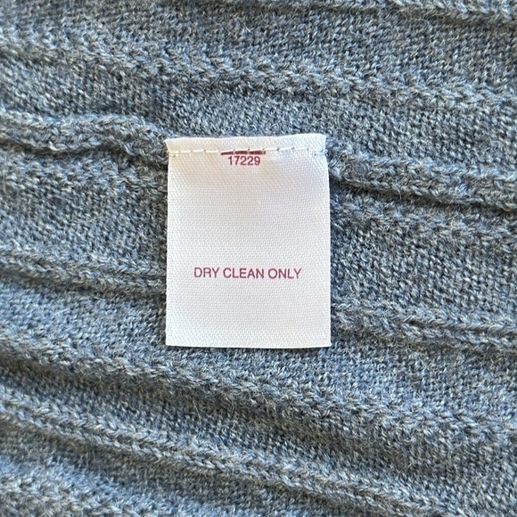 Nordstrom Men’s 100% Extrafine Merino Wool V-Neck Pullover Sweater in Blue, XXL - Picture 9 of 11